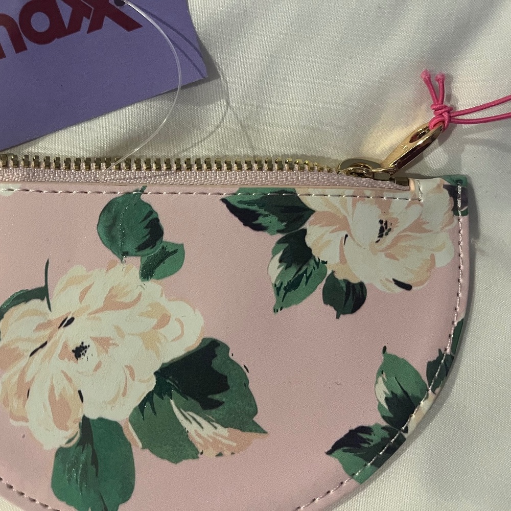Coin Pouch - Picture 4 of 7